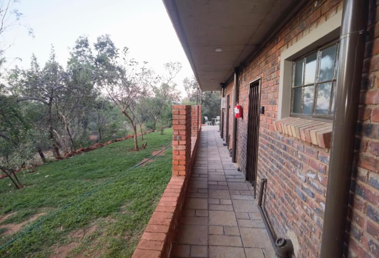 Bed and Breakfast Suikerbosrant Sleep And Go à Pretoria-Noord Extérieur photo